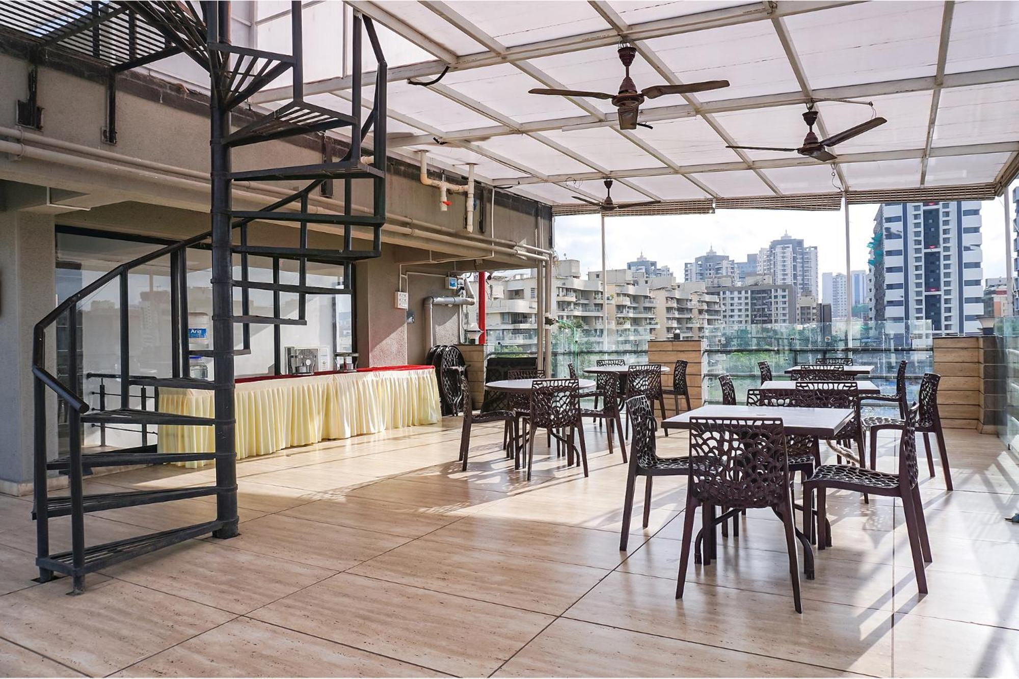 Fabhotel Atithi Regency Pune Bagian luar foto
